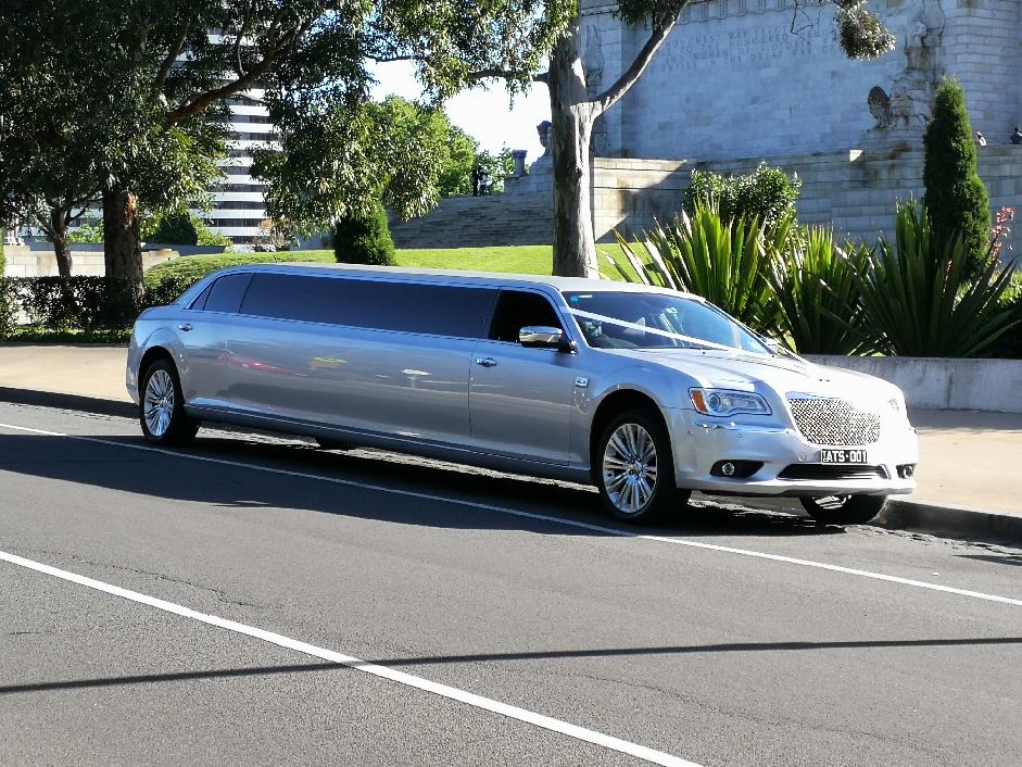 Limousine Hire FAQ | A Touch Of Silver Limo Hire Melbourne